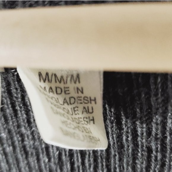 FALL/WINTER- RIPE- Long Knit T Shirt Dress- Grey- Medium- Like New - Picture 5 of 5